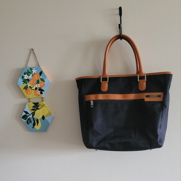 Samsonite laptop or carry on bag - Picture 2 of 10